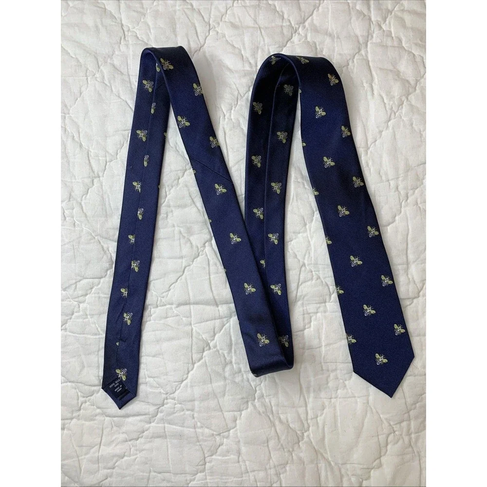 J. Crew Bumble Bee Print Classic Dress Tie Men's 100% Silk Blue Yellow White EUC